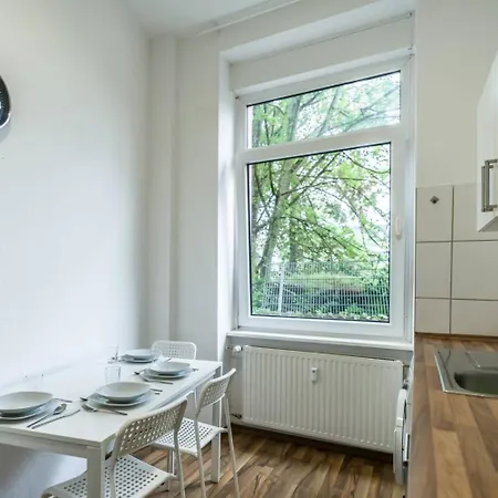 Fully Equipped Cozy Lägenhet